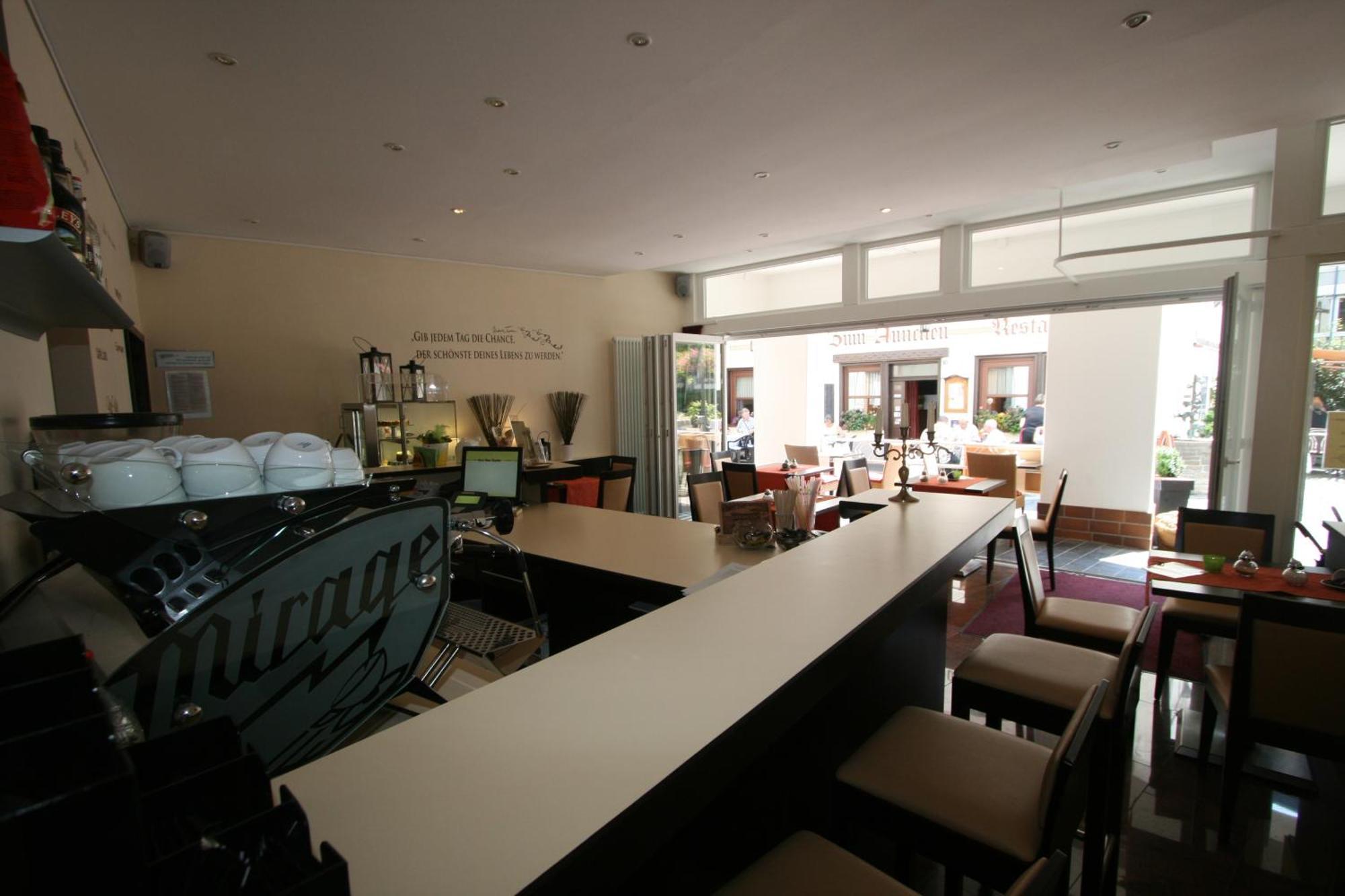 Hotel Aennchen 바트노이에나르아르바일러 외부 사진